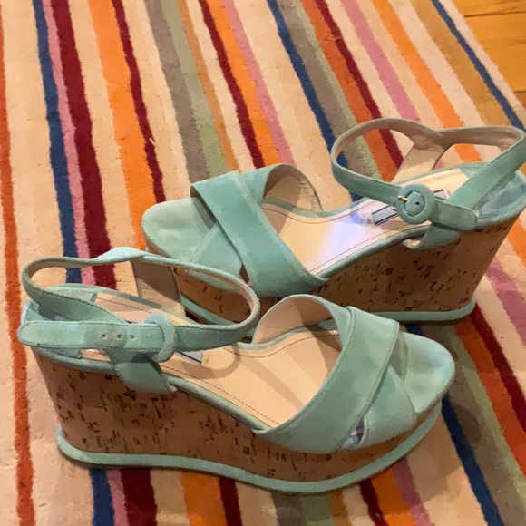 Prada mint green platforms - Picture 7 of 9